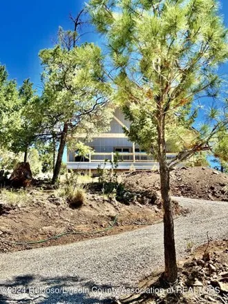 Buy this 3 bed house on 204 Forrest Ln in Ruidoso, New Mexico