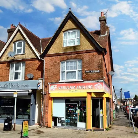 Rent this 1 bed apartment on Saar Convenience Stor in Hatfield Road, St Albans