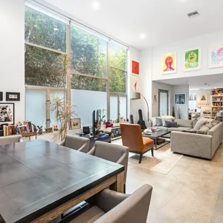 Image 8 - 535 Vernon Court, Los Angeles, CA 90291, USA - House for sale