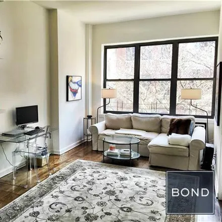 Rent this 1 bed apartment on 43 East 74th Street in New York, NY 10021