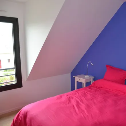 Rent this 4 bed house on 44350 Guérande