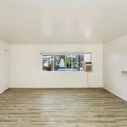 Image 2 - 5119 Roseland St Unit 3, Los Angeles, California, 90016 - House for rent
