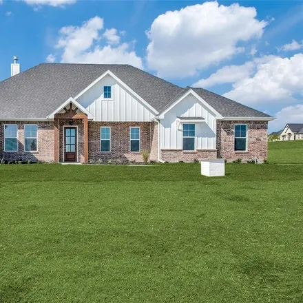 Buy this 5 bed house on 701 Riverplace Drive in Arlington, TX 76006