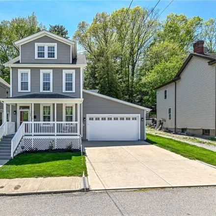 Buy this 5 bed house on 19 Oak Street in Emsworth, Allegheny County