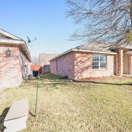 Image 2 - 6060 Blazing Star Drive, Fort Worth, TX 76179, USA - House for rent