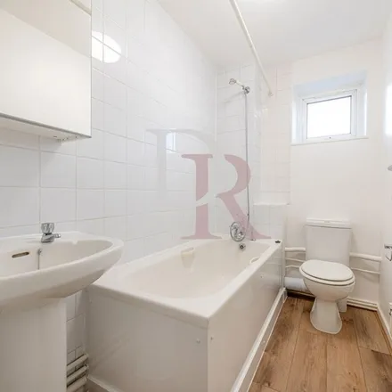Image 4 - Crumbles Castle, Bingfield Street, London, N1 0GD, United Kingdom - Apartment for rent