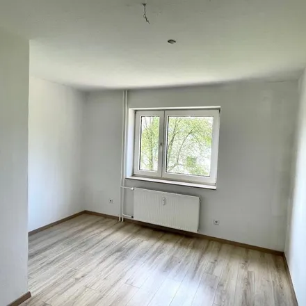 Rent this 3 bed apartment on Im Lahrfeld 30 in 58706 Menden (Sauerland), Germany