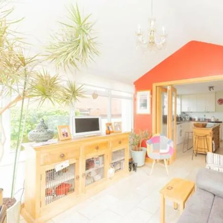 Image 6 - Birkett Road, West Kirby, CH48 5HS, United Kingdom - House for sale