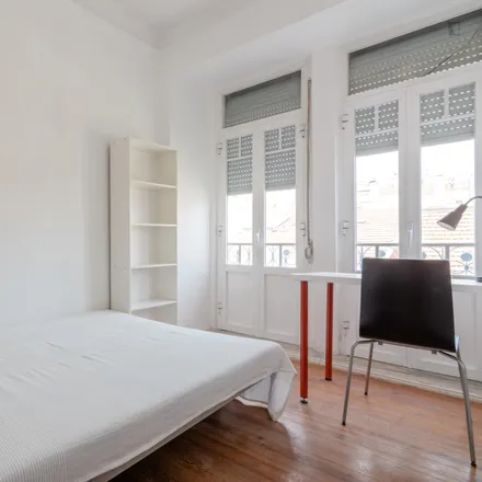 Rent this 9 bed room on Rua Carvalho Araújo 41 in 1900-140 Lisbon, Portugal