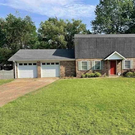 Buy this 3 bed house on 1 Juniper Place in Searcy, AR 72143