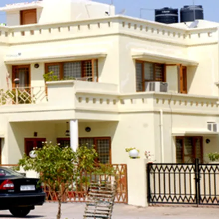 Rent this 2 bed apartment on unnamed road in Ibrahimpura, Bhopal - 462001