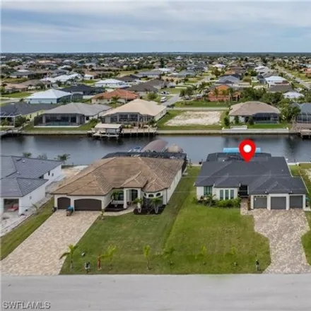 Image 5 - 318 Northwest 32nd Place, Cape Coral, FL 33993, USA - House for sale