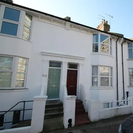 Rent this 2 bed apartment on Coleridge Street in Hove, BN3 5AB