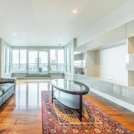 Image 5 - Fountain House, 16 A202, London, SW8 2LJ, United Kingdom - Room for rent