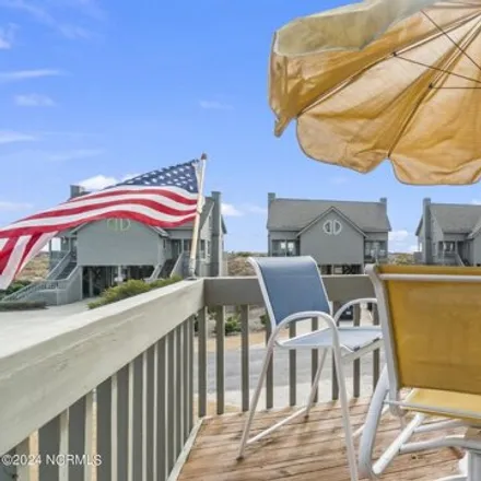 Image 6 - 2172 Ocean Boulevard, Topsail Beach, Pender County, NC 28445, USA - Townhouse for sale