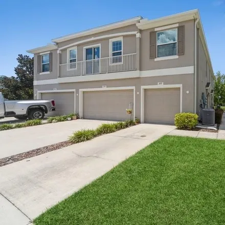 Buy this 2 bed townhouse on 906 Ashentree Drive in Plant City, FL 33563