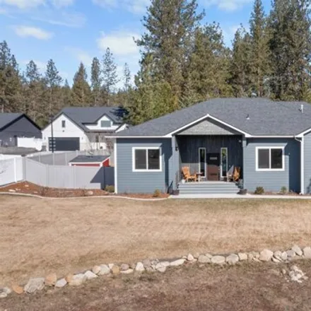 Buy this 4 bed house on East Yearling Road in Chattaroy, Spokane County