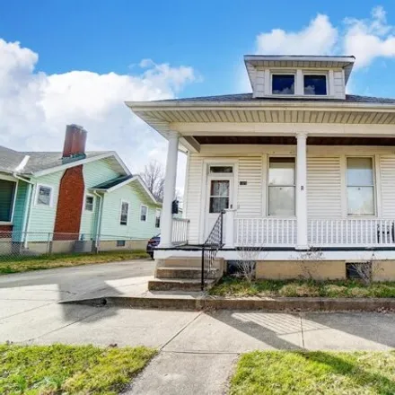 Buy this 1 bed house on 1333 Kahn Avenue in Hamilton, OH 45011
