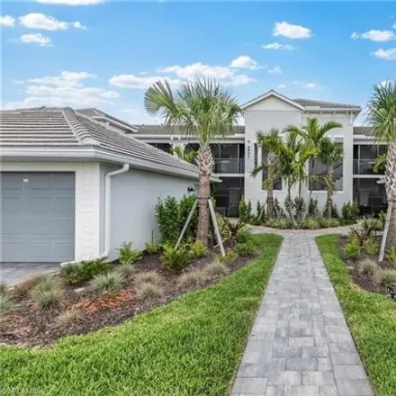 Buy this 2 bed condo on Double Eagle Circle in Collier County, FL