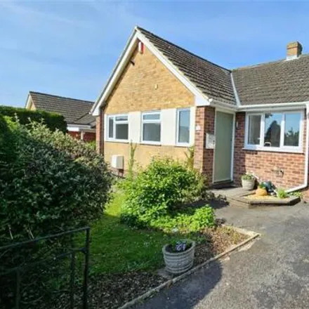 Buy this 3 bed house on Audley Close in Newbury, RG14 2NW