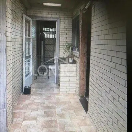 Buy this 3 bed house on Rua Emmanuel Guedes 196 in Butantã, São Paulo - SP