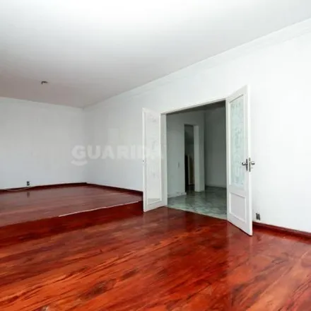 Rent this 5 bed house on Assembleia de Deus in Rua Guilherme Alves, Partenon