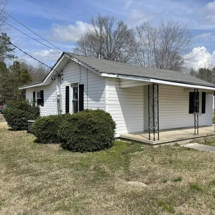 Buy this 2 bed house on 464 Styles Street in Hanceville, Hanceville