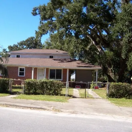 Image 1 - 513 Paula Avenue, Escambia County, FL 32507, USA - House for sale