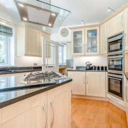 Image 5 - Golf Links Road, Parley Cross, BH22 8PB, United Kingdom - House for sale