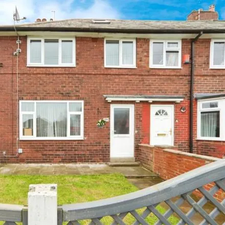 Buy this 3 bed house on Fairfield Hill in Pudsey, LS13 3DJ