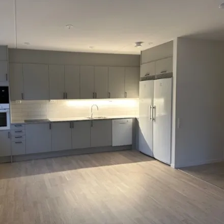 Rent this 3 bed condo on Lydia Wahlströms gata in 756 44 Uppsala, Sweden