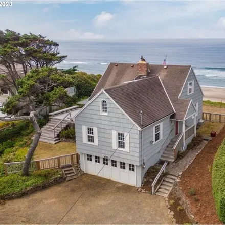 Buy this 4 bed house on Northwest Inlet Avenue in Lincoln City, OR 97364