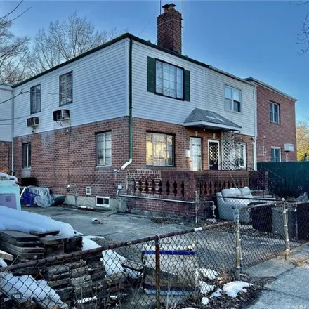 Image 3 - 50-26 184th St, Fresh Meadows, New York, 11365 - House for sale