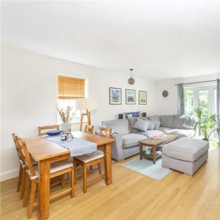 Buy this 2 bed apartment on 8 Mildmay Park in London, N1 4PD