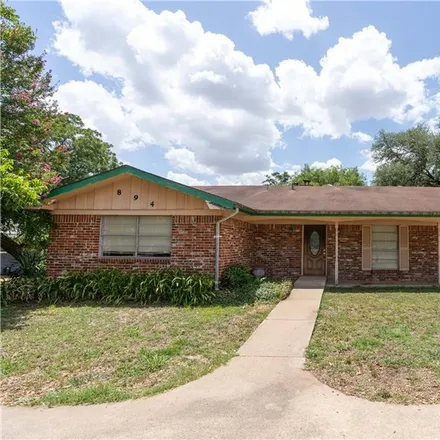 Buy this 4 bed house on 894 South Magnolia Avenue in Luling, TX 78648