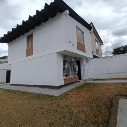 Buy this 3 bed house on Escuela Superior de Policía General Alberto Enríquez Gallo in Avenida Manuel Córdova Galarza, 170120