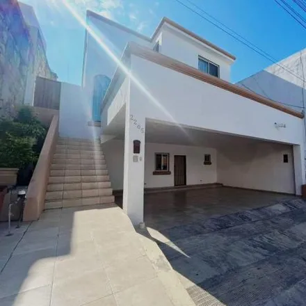 Image 2 - Plaza Miró, Calle Valle del Tinto, Valle del Contry, 67140 Guadalupe, NLE, Mexico - House for sale