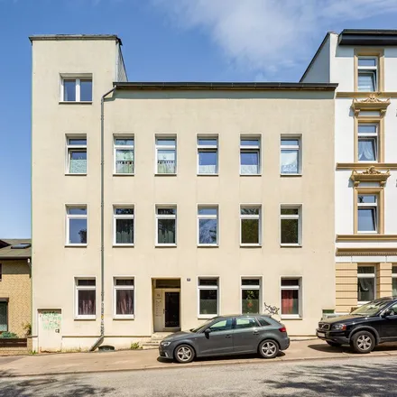 Rent this 6 bed apartment on Reeseberg 15 in 21079 Hamburg, Germany