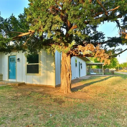 Buy this 3 bed house on 1100 North Avenue J in Haskell, TX 79521