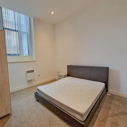 Image 5 - Field Street, Little Germany, Bradford, BD1 5PS, United Kingdom - Apartment for rent
