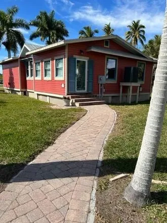 Image 5 - Dero, Storter Avenue North, Everglades City, FL 33929, USA - House for sale