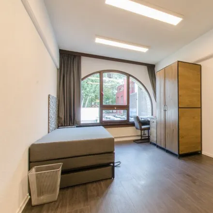 Rent this 1 bed apartment on Rue Berckmans - Berckmansstraat 23 in 1060 Saint-Gilles - Sint-Gillis, Belgium
