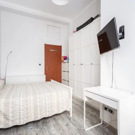 Image 2 - Via Monte Generoso, 20155 Milan MI, Italy - Apartment for rent