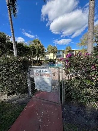 Image 7 - Ponce De Leon Circle, Vero Beach, FL 32690, USA - Condo for rent