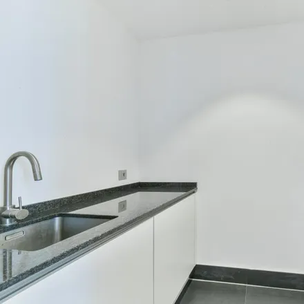 Image 5 - Waterman House, 41 Kingsway, London, WC2B 6TP, United Kingdom - Apartment for rent