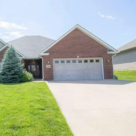 Rent this 3 bed house on 5307 Chamois Drive in Columbia, MO 65203