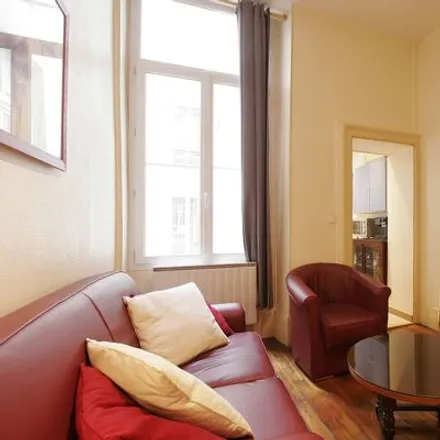 Image 8 - 42 Rue Chapon, 75003 Paris, France - Apartment for rent