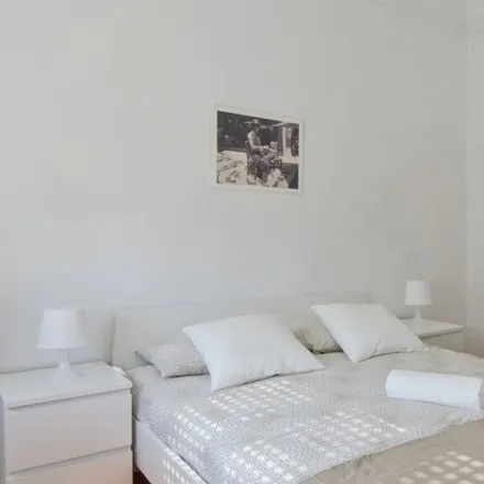 Rent this 6 bed apartment on Rua da Sociedade Farmacêutica in 1150-103 Lisbon, Portugal