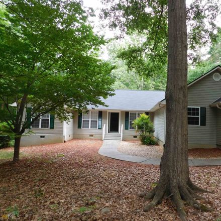 Rent this 3 bed house on 1221 Hidden Lakes Trail in Jefferson, GA 30549