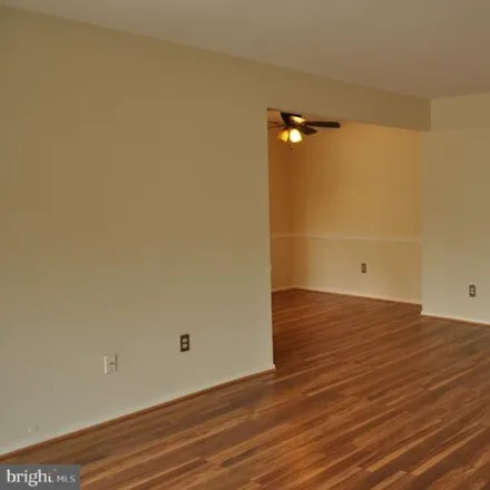 Image 3 - 8717 Hayshed Lane, Columbia, MD 21045, USA - Condo for rent